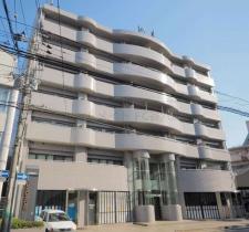 フレンドフォレスタ