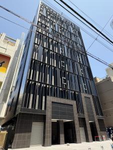 暫　北新地ビル外観