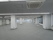 大阪ＪＰビル室内
