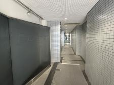 ダイビスビル１階共用部