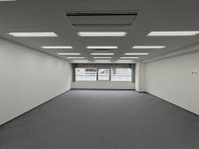 肥後橋パークビル室内