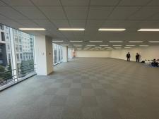 赤坂室町ビル室内
