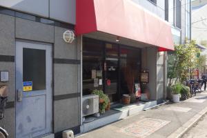 三双ビル１階店舗