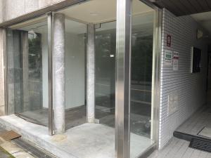 グランビルド荒木　路面店舗