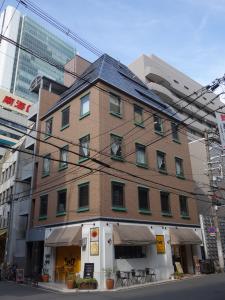 酒井ビル外観