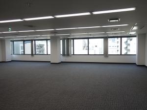 シンセイビル室内