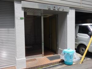 田口ビルエントランス