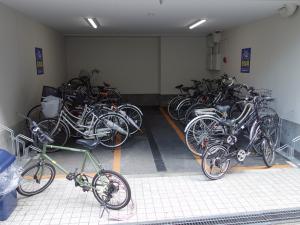 ローレルステート松屋町ビル駐輪スペース