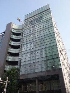 西本町ソーラービル外観