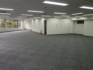 中央内本町ビル室内
