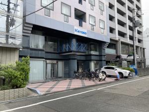 協同江坂ビル１階店舗
