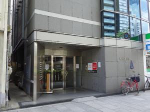 東天満ビルエントランス