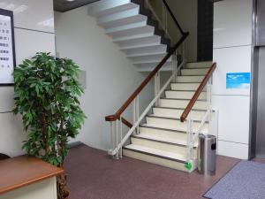 大阪婦人子供服会館階段