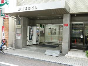 第３東洋ビルエントランス