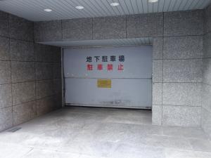 高麗橋ビル立体駐車場