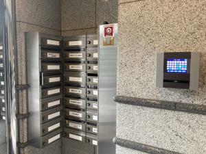 徳銀相産ビル　ポスト