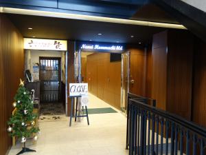 ＮＡＮＥＩ本町ビルエントランス