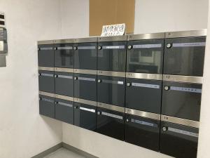 上本町ビル　ポスト