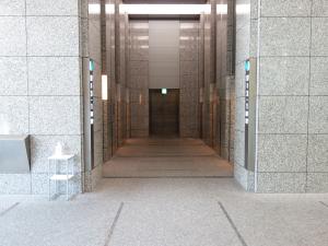 中之島セントラルタワービルエレベーター