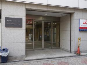 梅田セントラルビルエントランス