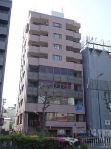 茶臼山ビル外観