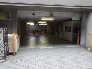 島之内アイテックスビル立体駐車場