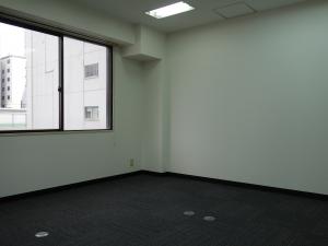 ＮＡＮＥＩ本町ビル室内