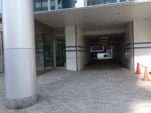 カルピス大阪ビル駐車場