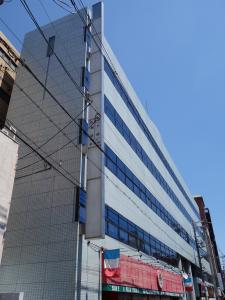 新大阪プリンスビル外観