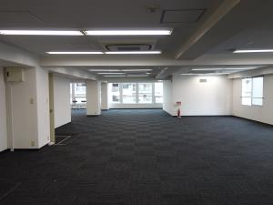 扇町パークビル室内
