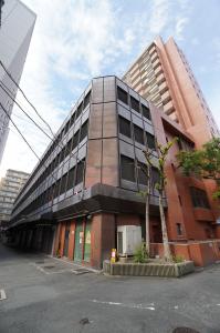 江坂山甚ビル外観