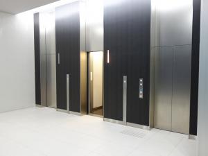 ランズ瓦町ビルディングエレベーター