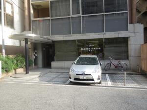 ツムラ谷町ビル駐車場