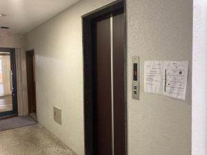オカビル　エレベーター