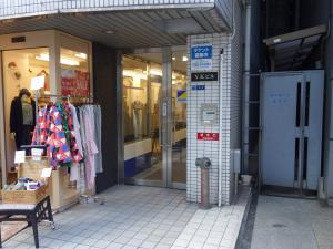 ＹＫビルエントランス