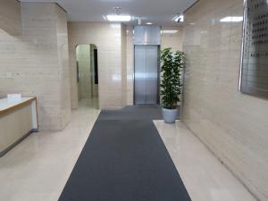 安土町野村ビルエントランスホール