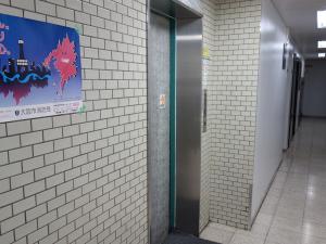 商栄ビルエレベーター