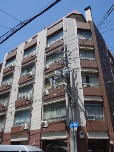 井上新町ビル外観