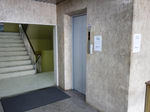 新日本ビルエレベーター