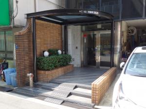ＨＣ９０和泉町ビルエントランス