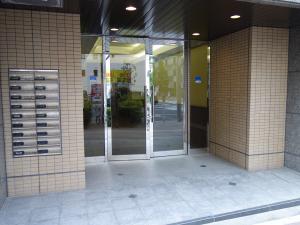 東洋ビルエントランス