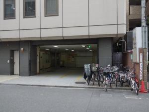 大阪堺筋ビル立体駐車場