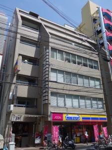 新大阪生原ビル外観