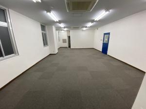 マエダ北ビル８階室内