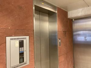 スギコビル　1階エレベーター