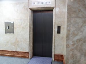 テクノーブル四ツ橋ビルエレベーター