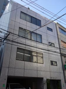 白柳ビル外観