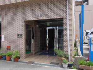 藤隆ビルエントランス