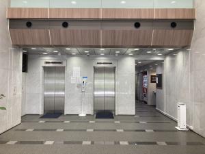 上本町ビル　エントランス