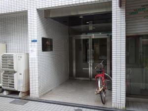 ＲＥＢＡＮＧＡ船場アパートメントエントランス